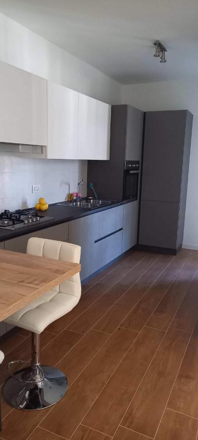 Spilamberto 6B - 12Mins From San Donato M3 Station Apartment San Donato Milanese Exterior photo